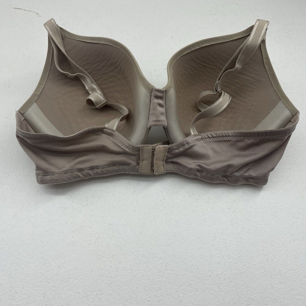 Warner's 34C This Is Not A Bra Cushioned Underwire Light Lined T-Shirt Bra 1593 - Picture 4 of 13